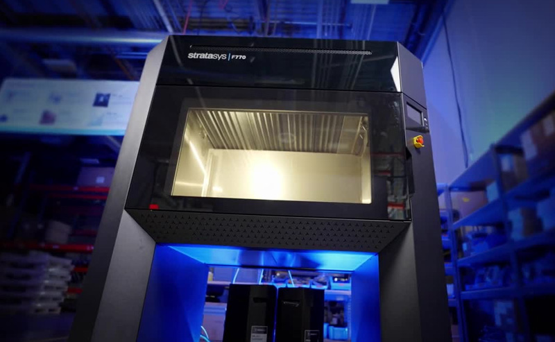 Stratasys F770 3D-skrivare med ett byggutrymme på 1000 x 610 x 610 mm.